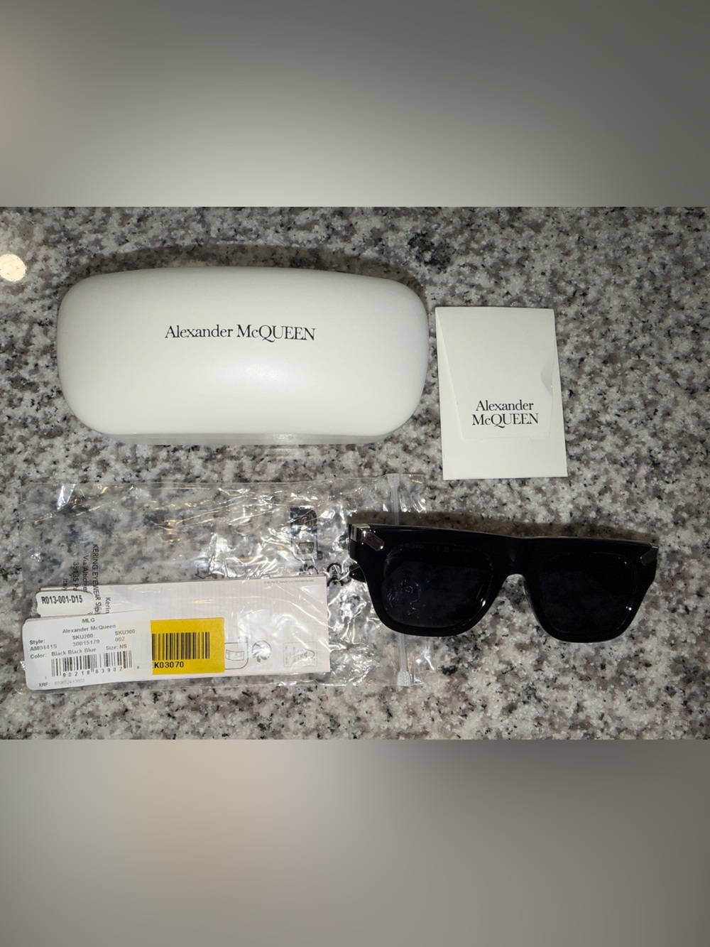 Alexander McQUEEN Black Sunglasses with Signature Case